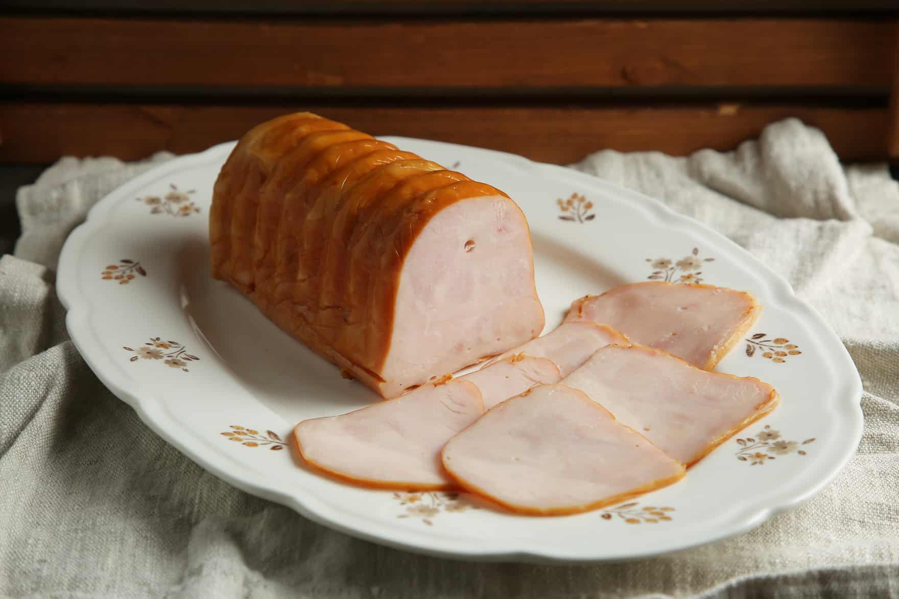 Ветчина из индейки